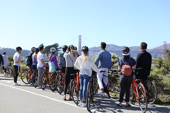 2-hour rent bike at Unlimited Biking Golden Gate Park