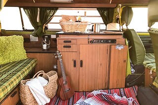Marina del Rey: Luxury Boat Cruise with Wine & Charcuterie for 4 people