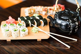 Sushi Rolling 101 for 1 in San Diego